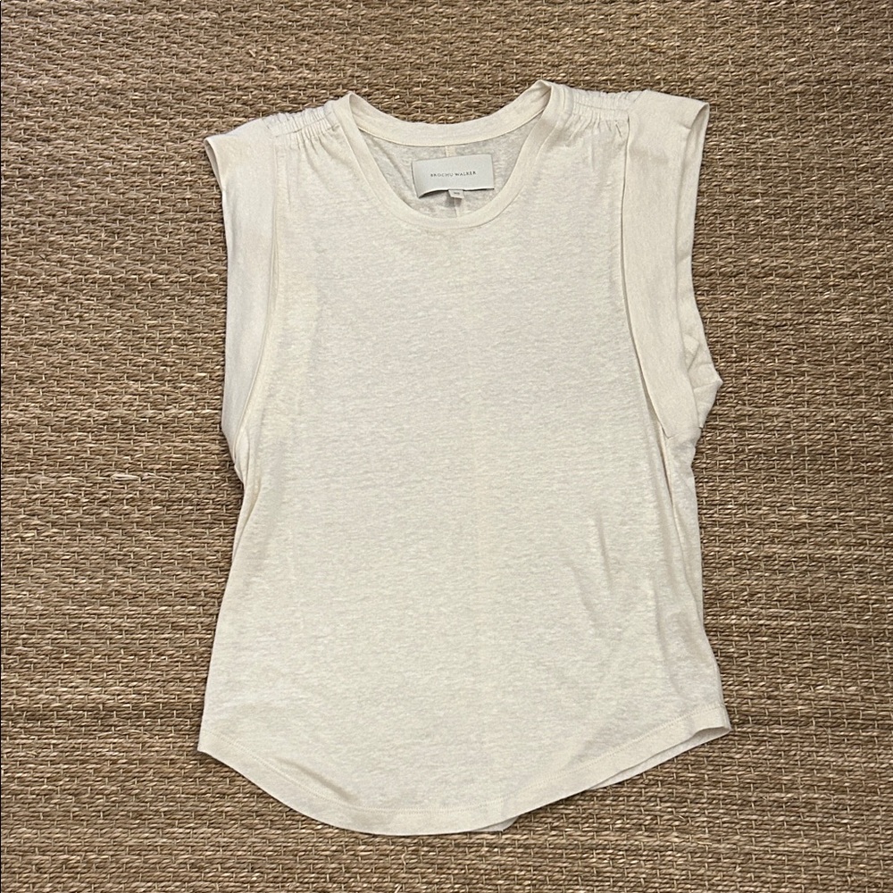 Brochu Walker The Reins Tee